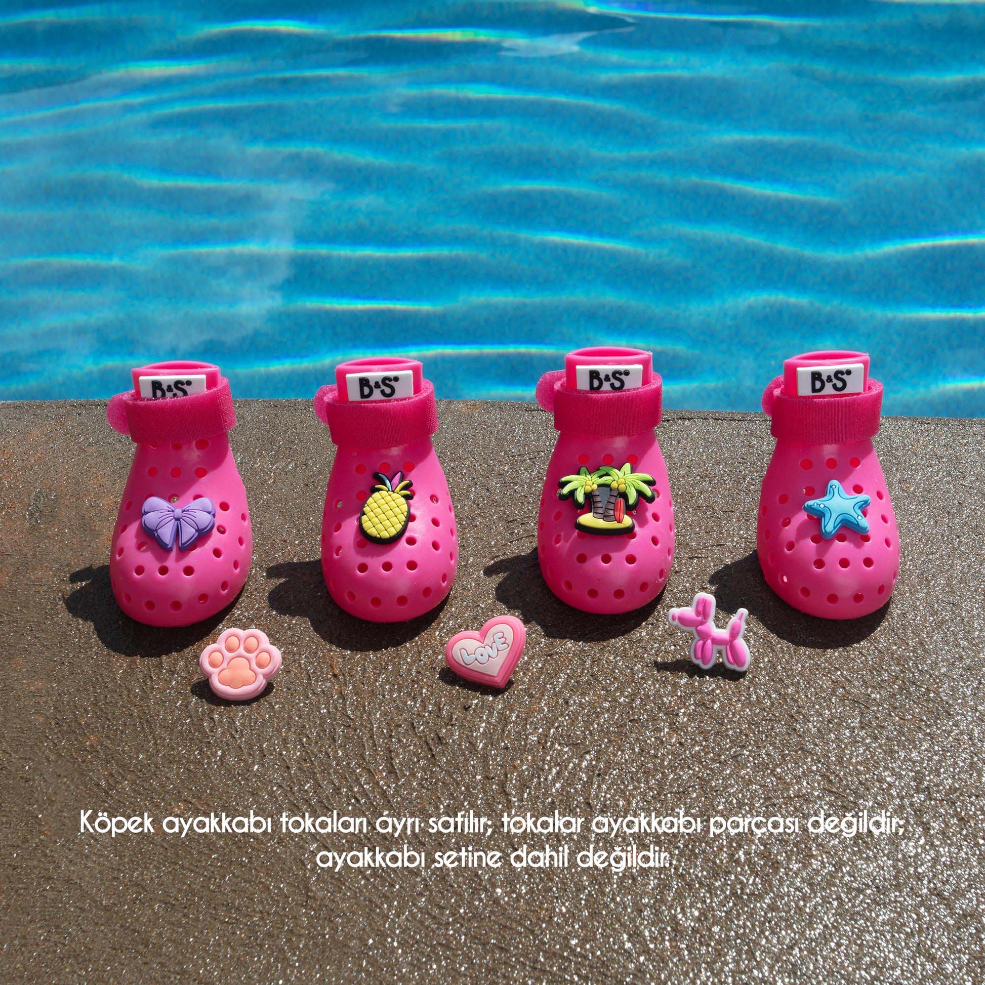 67612882-2e27-43ad-8447-534e8744b8cc/barksandscratches-delikli-yazlik-kopek-ayakkabisi-pembe-lifestyle-tokali-s.jpg